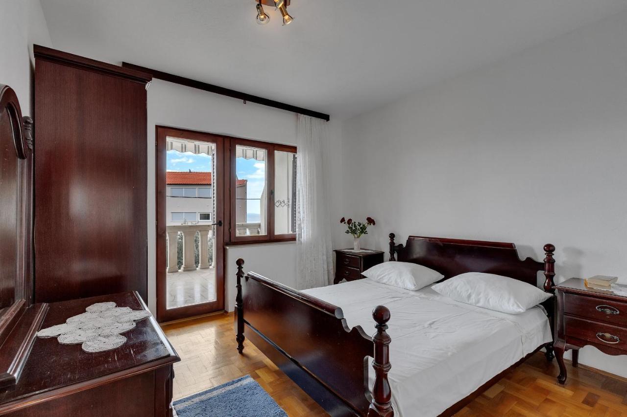 Apartments Tihomir Musac Омиш Экстерьер фото