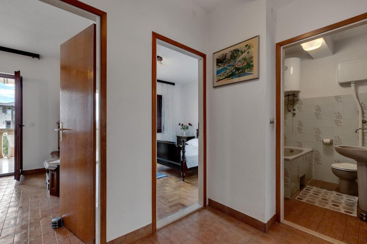 Apartments Tihomir Musac Омиш Экстерьер фото
