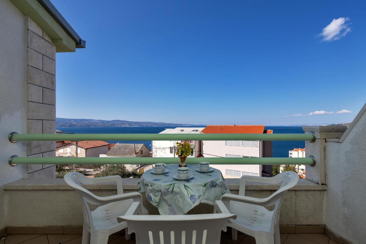 Apartments Tihomir Musac Омиш Экстерьер фото