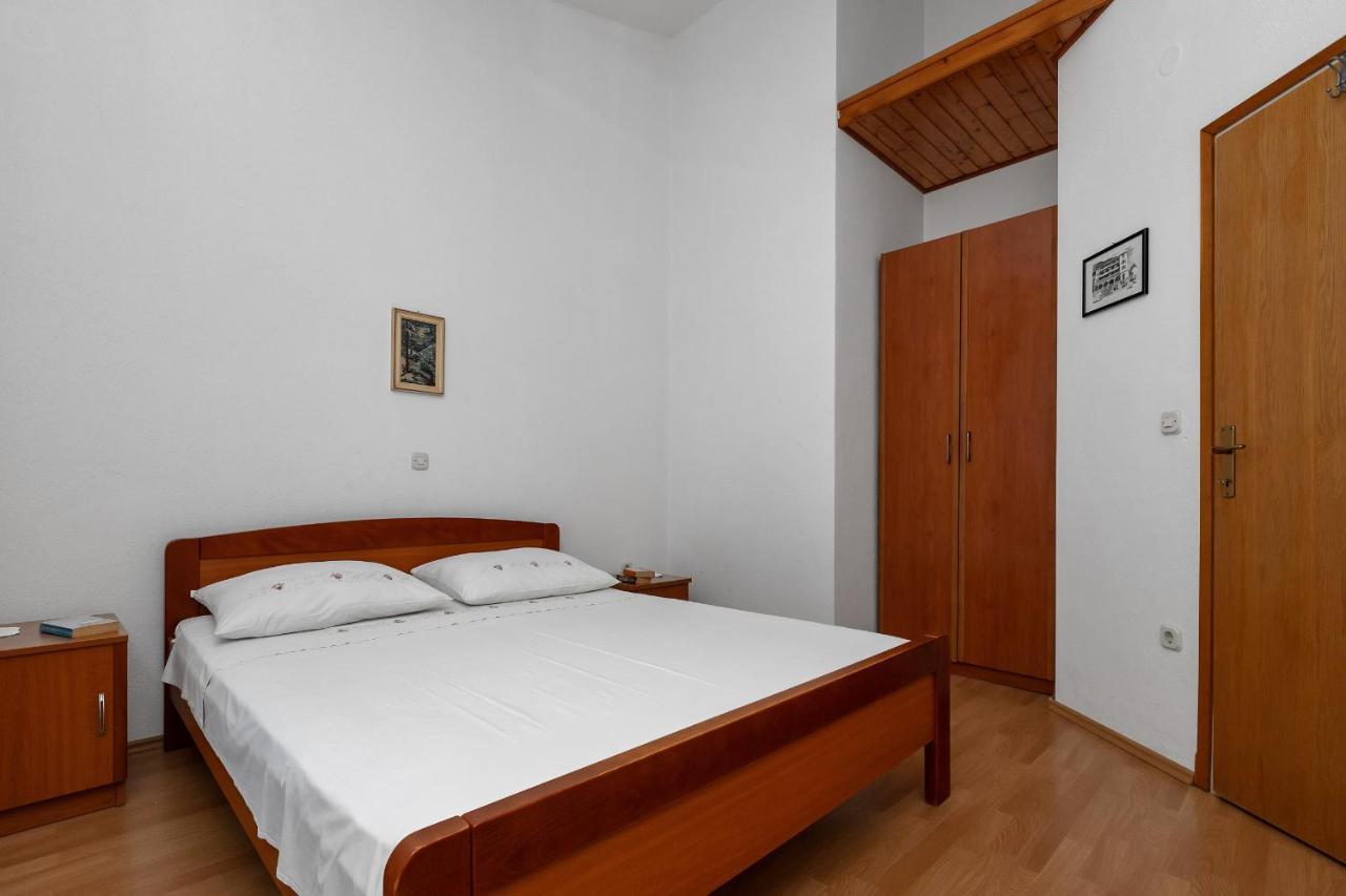 Apartments Tihomir Musac Омиш Экстерьер фото