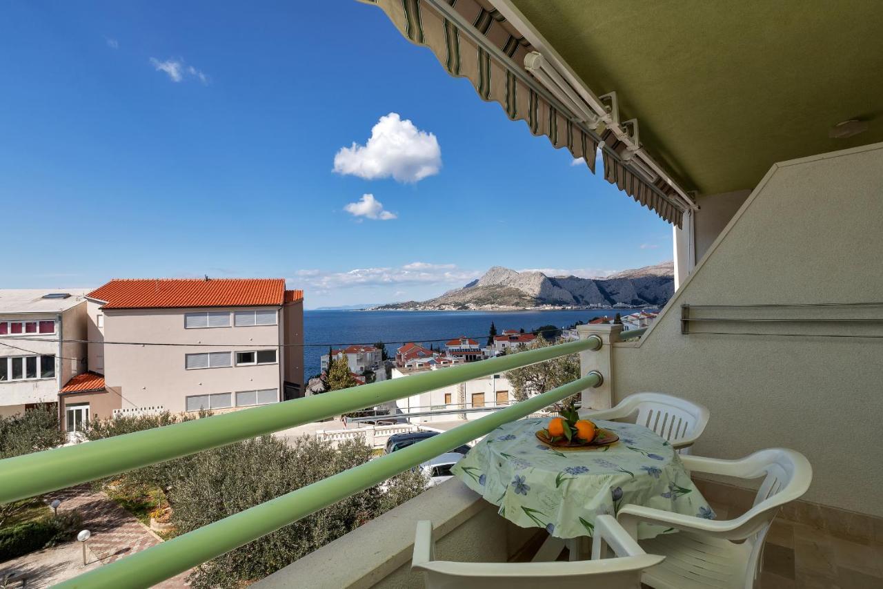 Apartments Tihomir Musac Омиш Экстерьер фото